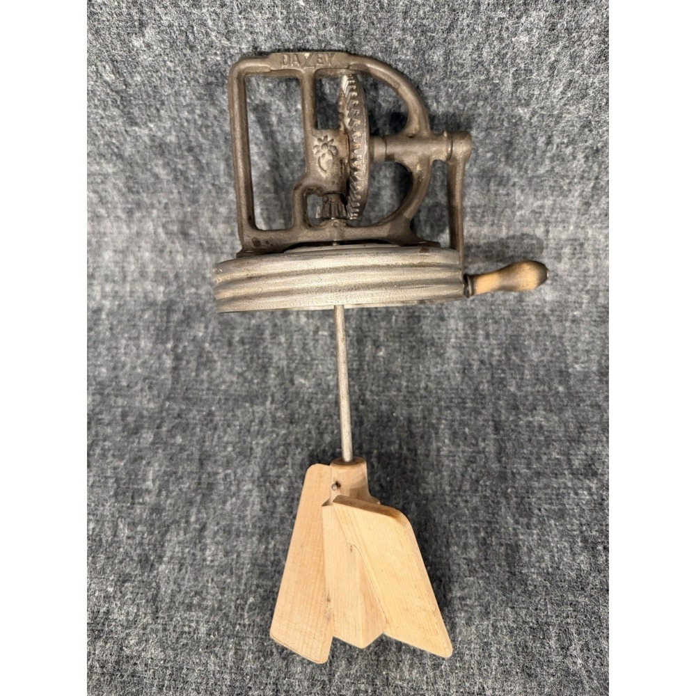 Vintage Dazey Cast Iron Butter Churn W/ Wooden Paddles H09 34C 60B 14"L x 5.5"W
